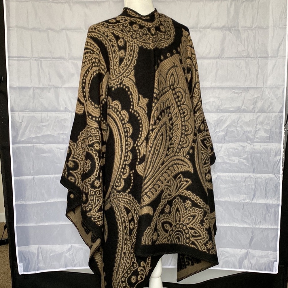 👉 NEW!Coverup  Jacquard  Poncho Reversible BrownBlack Cute Super Soft Styl… - Picture 5 of 10